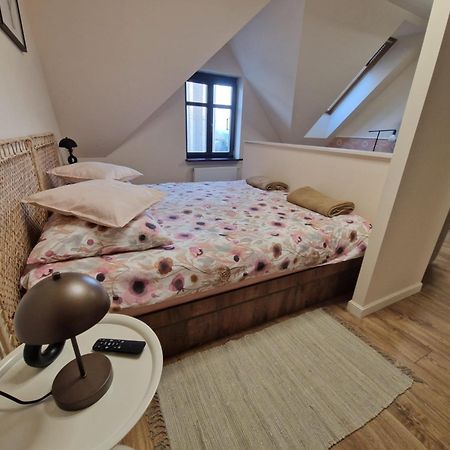 Studio Annabel Jelenia Gora Luaran gambar