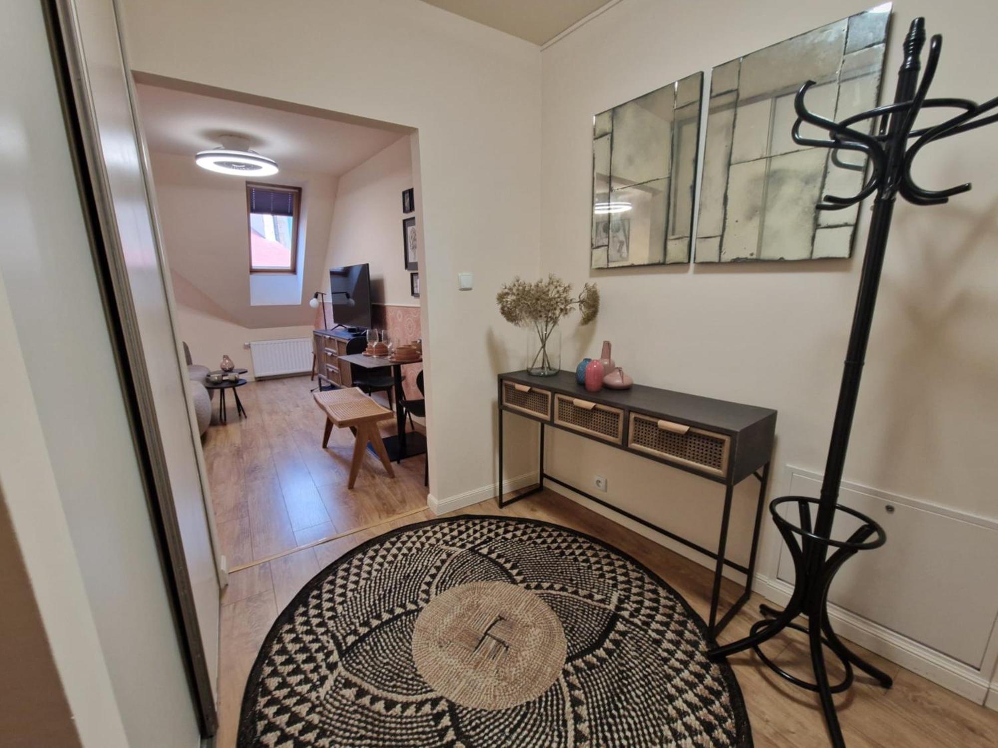 Studio Annabel Jelenia Gora Luaran gambar