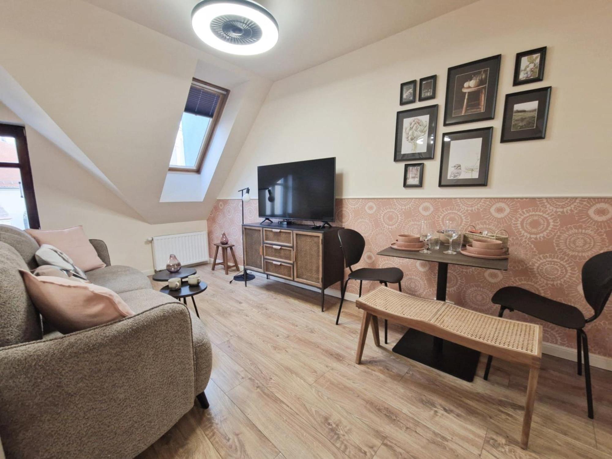 Studio Annabel Jelenia Gora Luaran gambar
